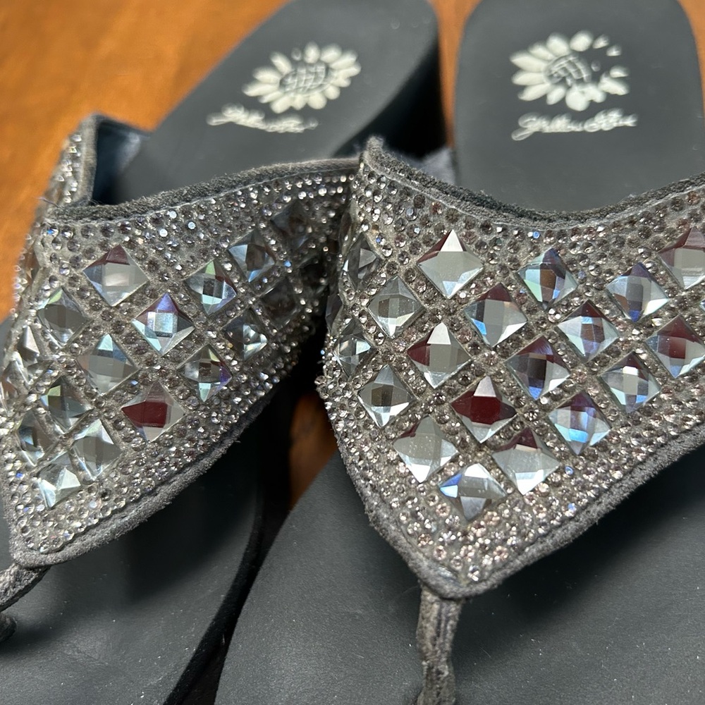 Yellow Box Thong Wedge Sandals size 6.5. Black with Rhinestone diamond studs.